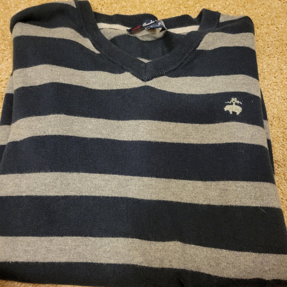 Brooks Brothers boys size large sweater